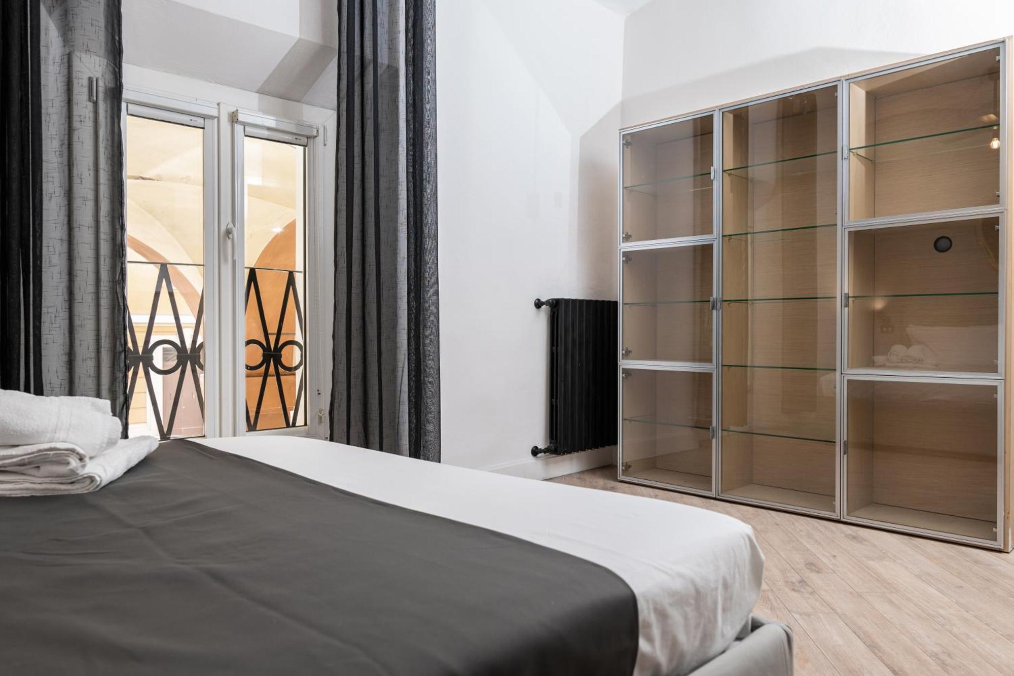 Saragozza Apartments - Bologna Short Rental — Photos 2